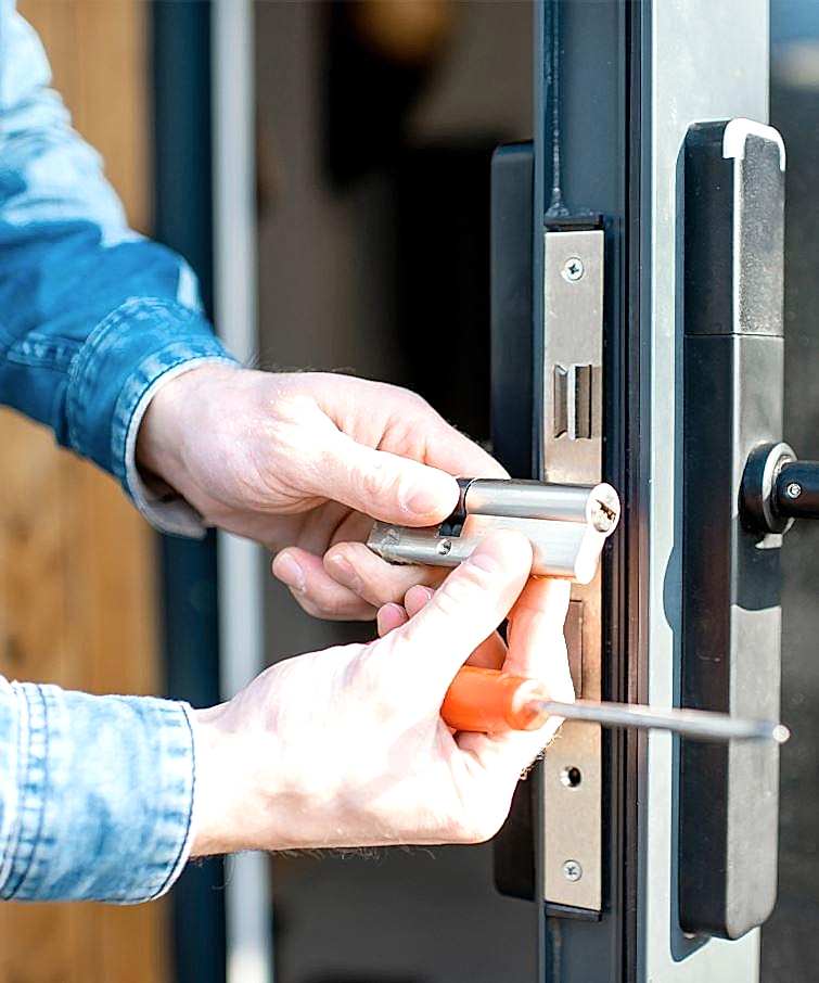 Emergency Locksmith Services