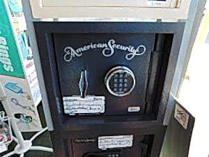 Commercial Safes 